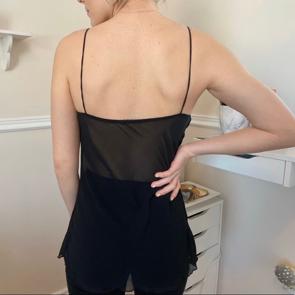 2000s style tank - Picture 2 of 3